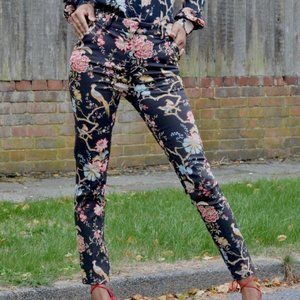 GP & J Baker x H&M Black Floral Patterned slacks W size 8/40